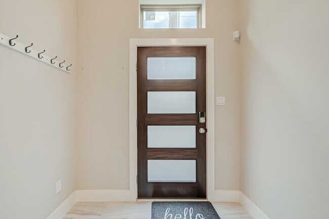 Foto del edificio - 5838 E Post Oak Ln