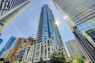 Building Photo - 45 Charles St E