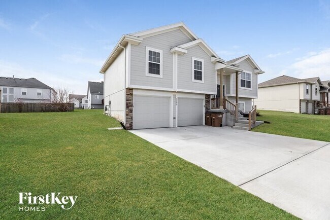 Building Photo - 1103 Clayton Dr