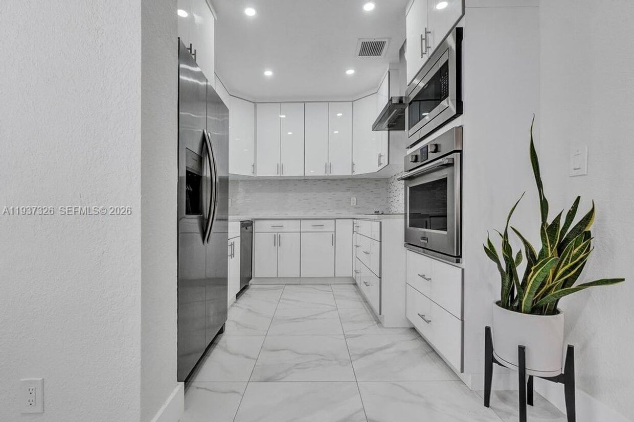 Photo - 6470 SW 27th Street, Miami, FL 33155