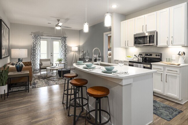 Building Photo - The Tyde Apartments