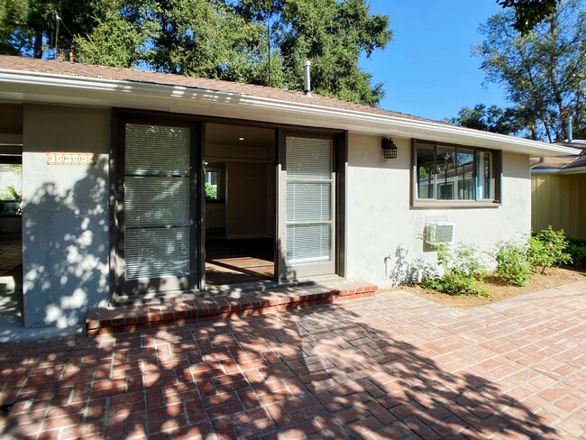 Building Photo - 1940 Mill Rd