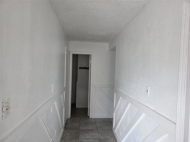 Foto del edificio - 401 SE 12th St