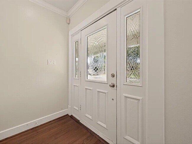 Foto del edificio - 1514 Glasholm Dr