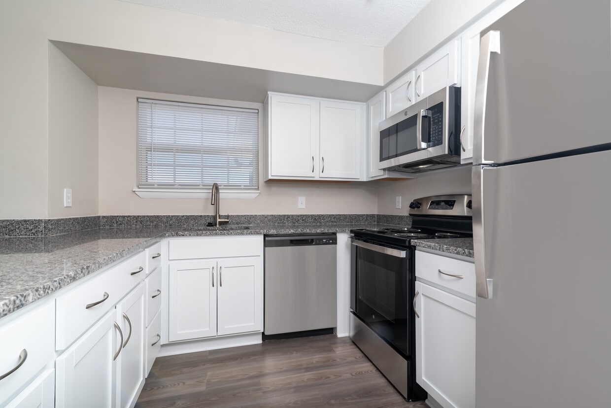 Sagebrook of Chapel Hill Rentals in Chapel Hill at 103 Melville Loop