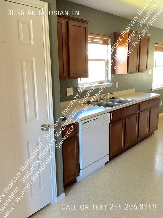 Foto del edificio - 3-Bedroom in MISD