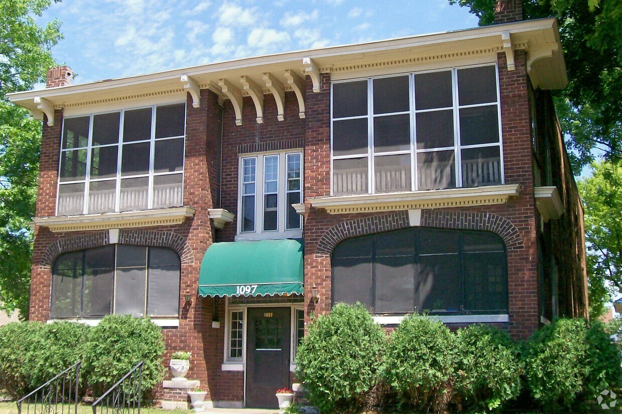 Building Photo - 1097 Goodrich Ave