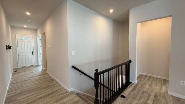 Building Photo - Spotsy Courthouse - Large Ranch Home