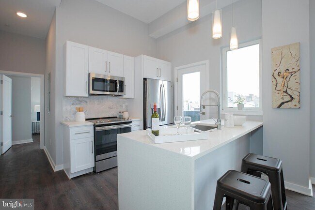 Foto del edificio - 1534 Ridge Ave