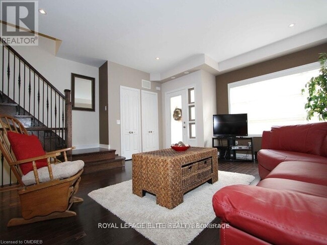 Building Photo - 2460-2460 Prince Michael Drive