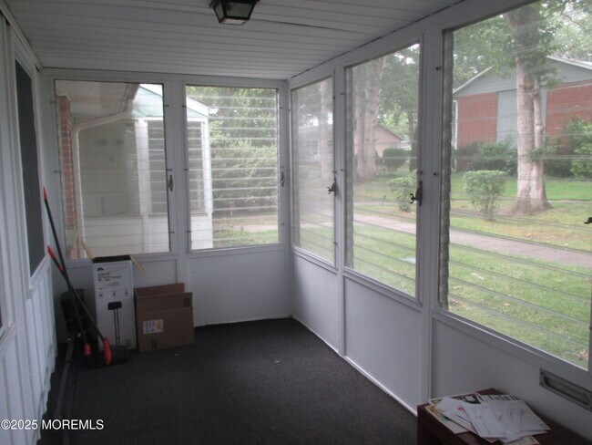 Building Photo - 52D Cambridge Ct