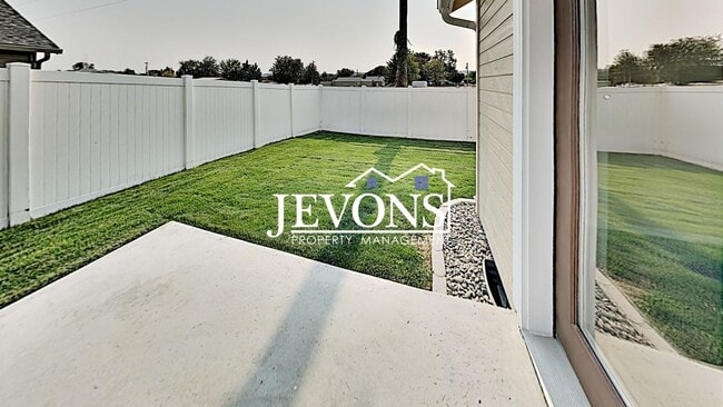 Foto del edificio - Coming soon! Beautiful single-family home in West Valley