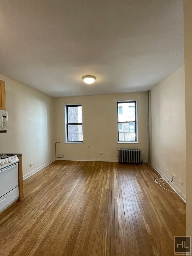 Building Photo - EAST 89 STREET