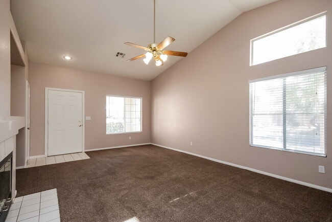 Building Photo - 115 Trout Creek Ct