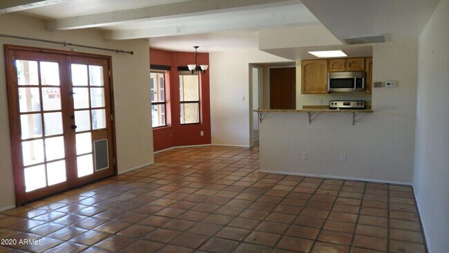 Foto del edificio - Great Scottsdale Location, Private Pool, 4 Bedrooms!