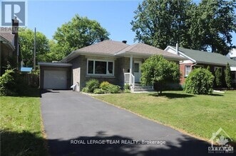 Building Photo - 1650 Alta Vista Dr