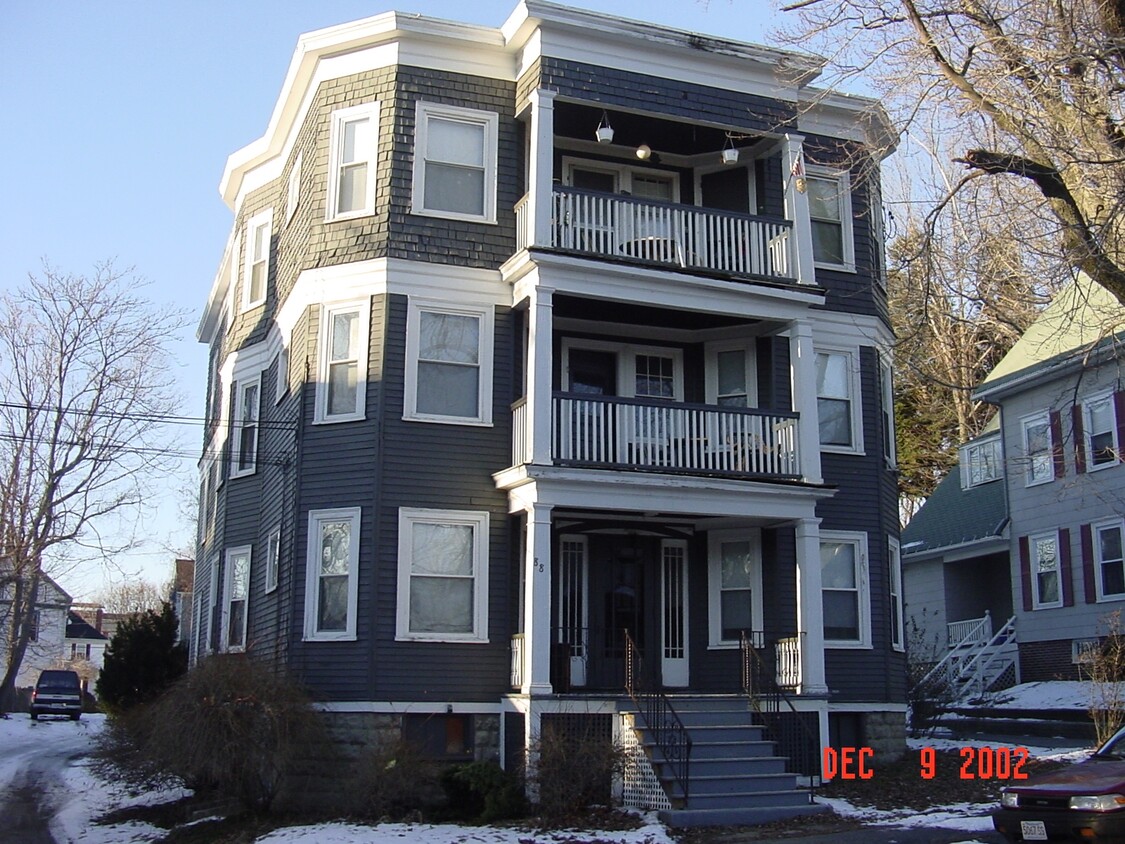 Primary Photo - 88 Howard St