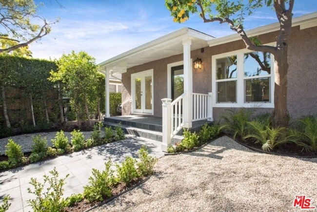 Building Photo - 507 Norwich Dr