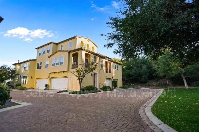 Foto principal - 26956 Pebble Beach Dr