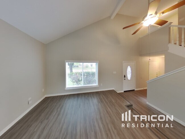 Foto del edificio - 4219 Glen Springs Dr