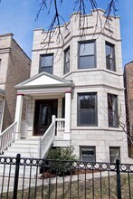 Building Photo - 1470 W Berwyn Ave