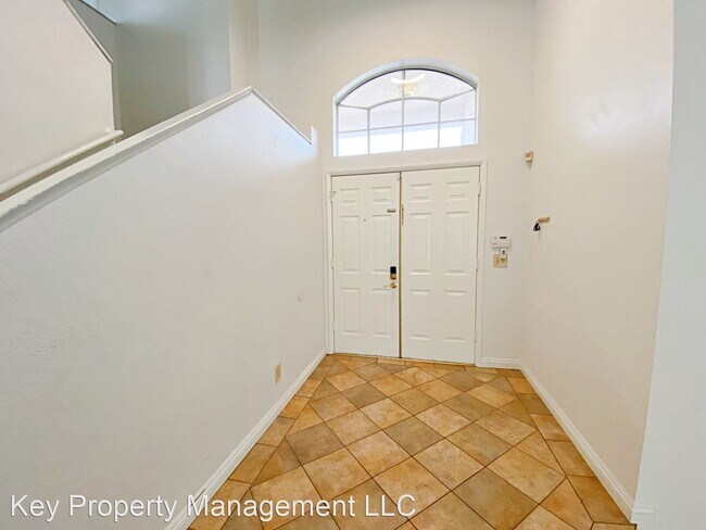 Building Photo - 4 br, 3 bath House - 5905 Waveland