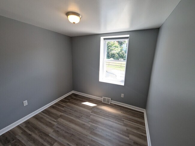 Foto del edificio - 5529 Jefferson St