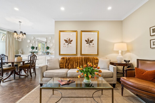 Building Photo - 1 A Dale Ave