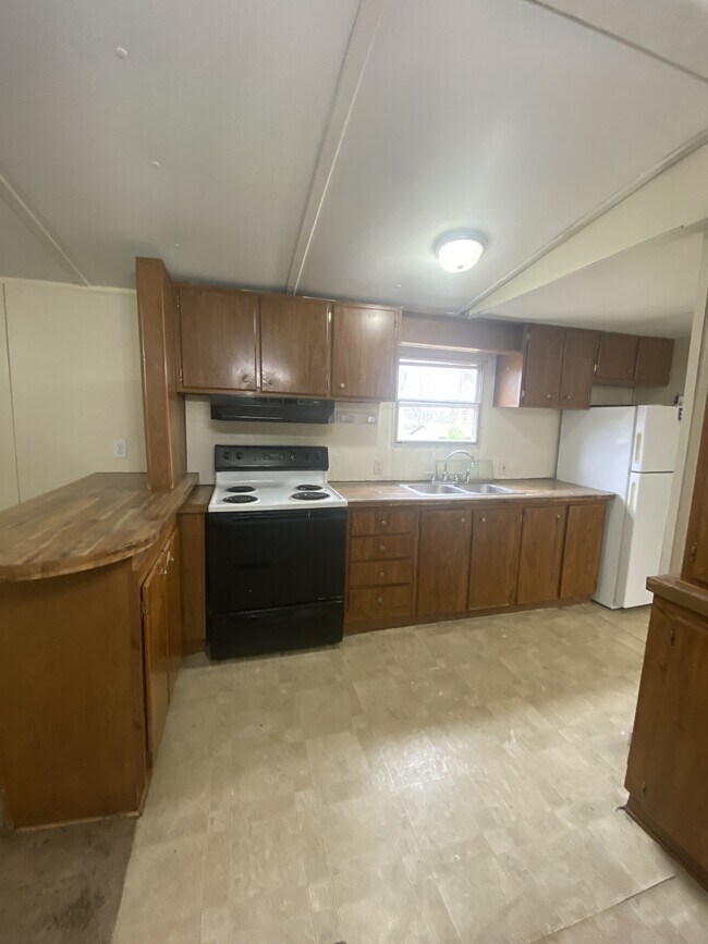 Foto del edificio - 90 Stowers Ln