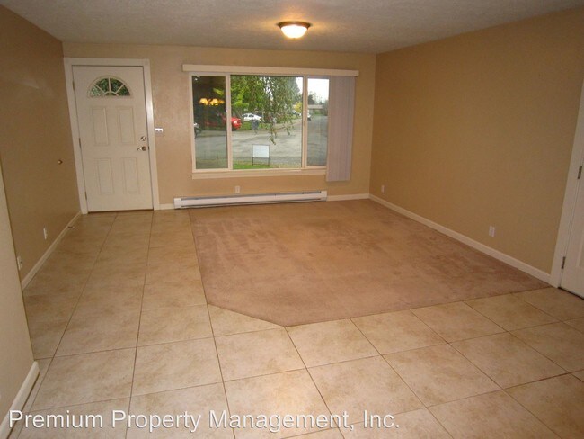 Building Photo - 4685 Crown Ct NE