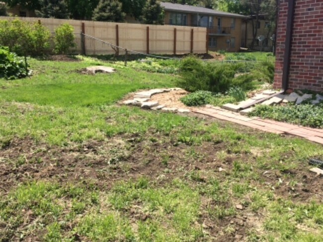 Building Photo - 4633 Eden Cir