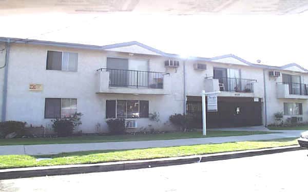 Primary Photo - 4323 Perlita Ave