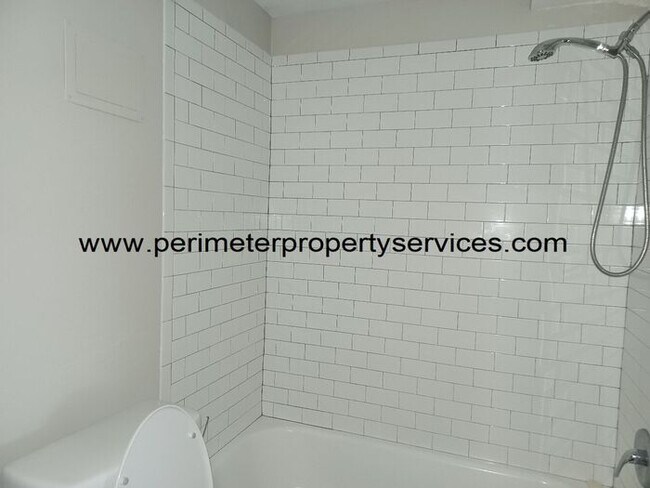 Foto del edificio - Wow! Come See this Awesome Unit Today!