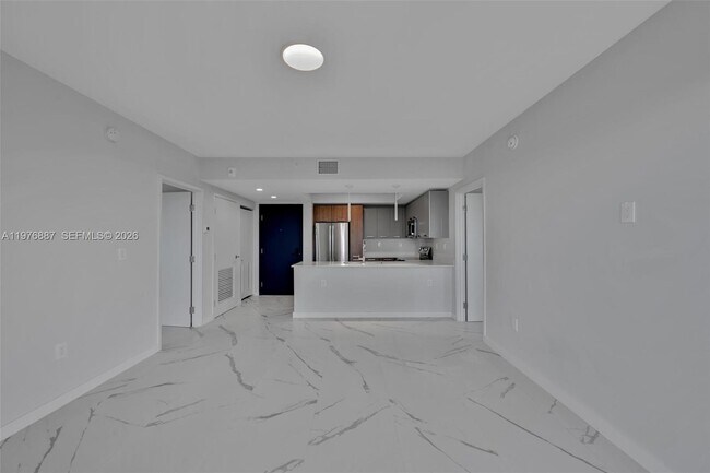 Building Photo - 840 NE 130th St