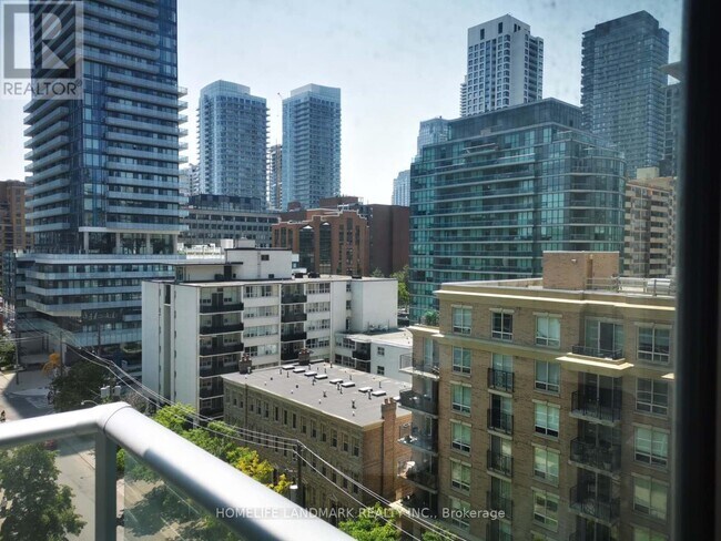 Photo du bâtiment - 195 Redpath Ave