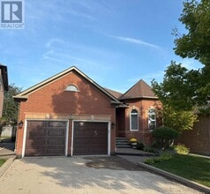 Building Photo - 14 Callaghan Crescent