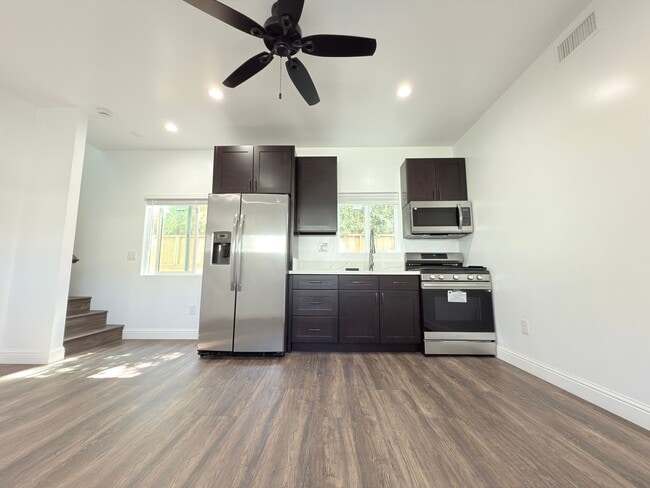 Foto del edificio - Brand-New 2-Bedroom ADU in Arleta – Be the...