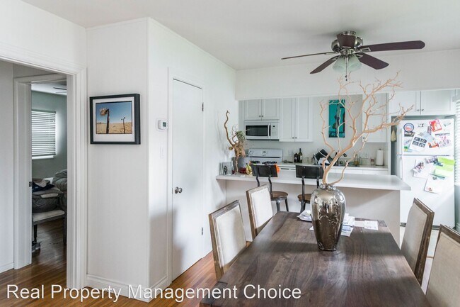 Building Photo - 2 br, 1 bath House - 201 Vista Del  Mar #D