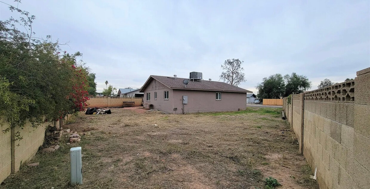 6044 W Redfield Rd, Glendale, AZ 85306 House Rental in Glendale, AZ