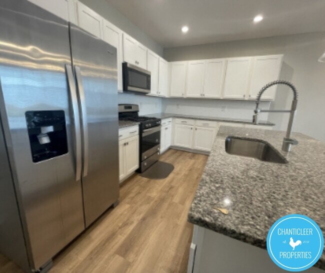 Foto del edificio - 764 Putney Hl Rd