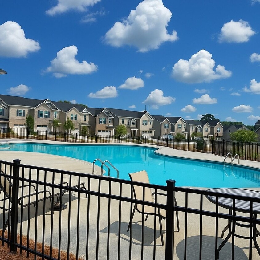 Spacious 3BR Townhome in Lawrenceville - Spacious 3BR Townhome in Lawrenceville