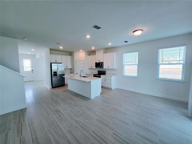 Building Photo - 2232 Hen Rd