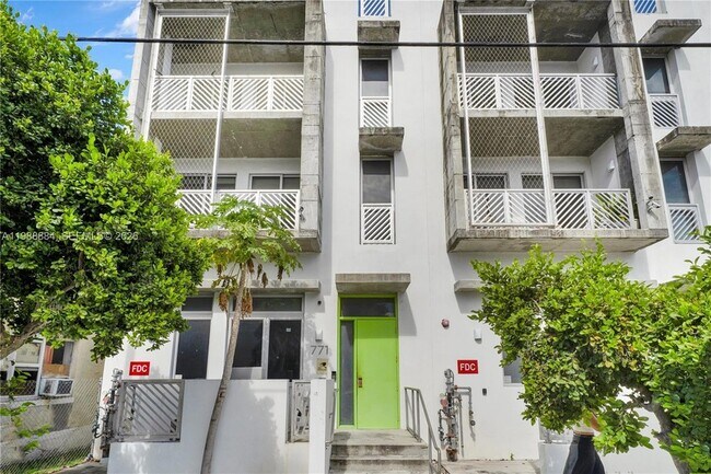 Foto del edificio - 761 NW 1st St