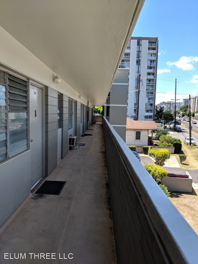 Foto del edificio - 1811 Bingham St