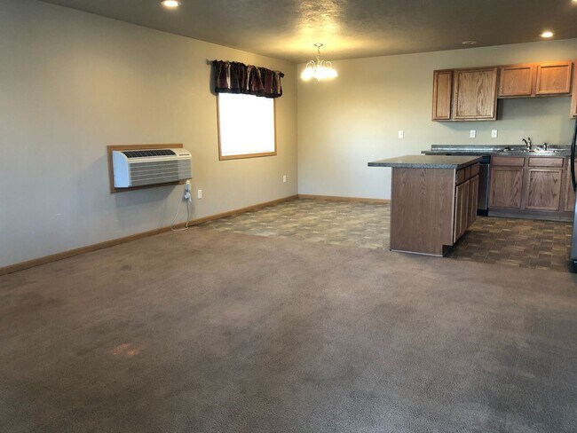 Foto del edificio - 415 3rd Ave NW