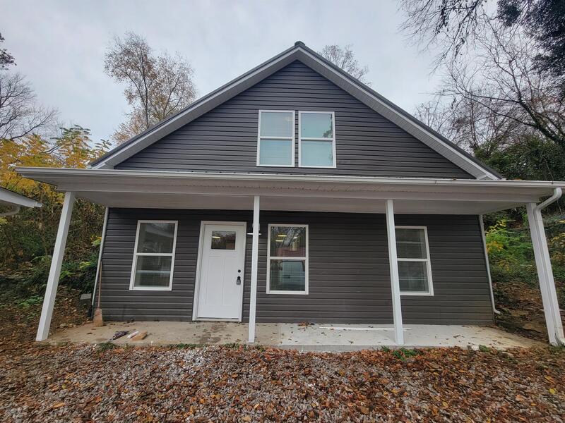 116 Anderson St, Sparta, TN 38583 House Rental in Sparta, TN