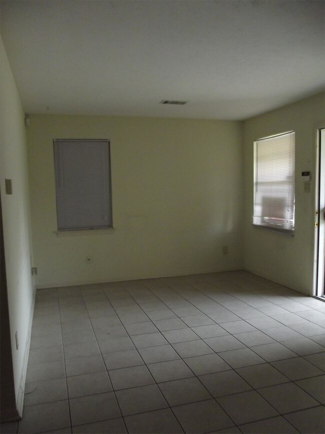 Foto del edificio - 4288 Knight Arnold Rd