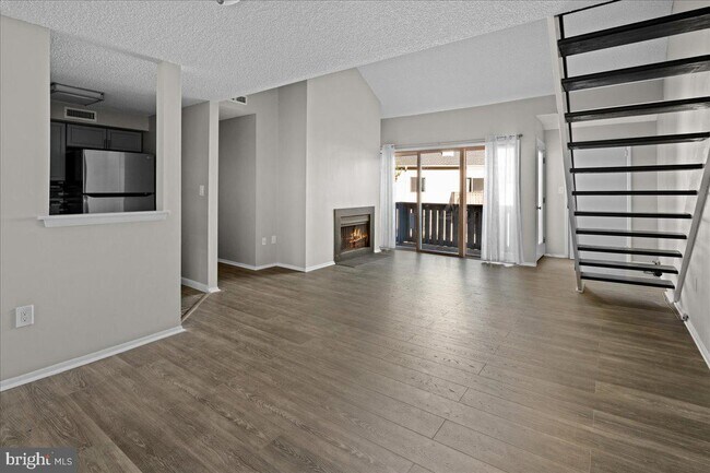 Foto del edificio - 604 Aspen Dr