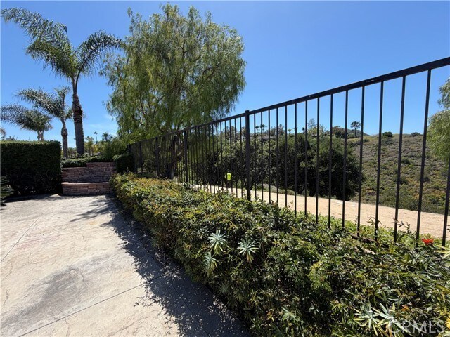 Foto del edificio - 28911 Drake