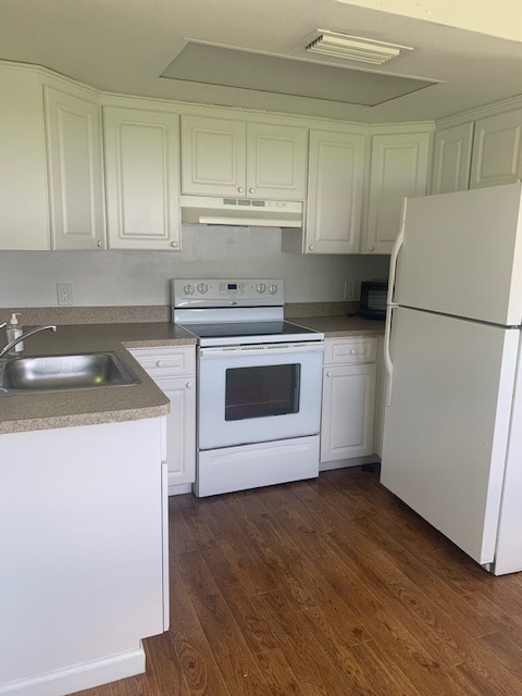 Building Photo - 627 92nd Ave N